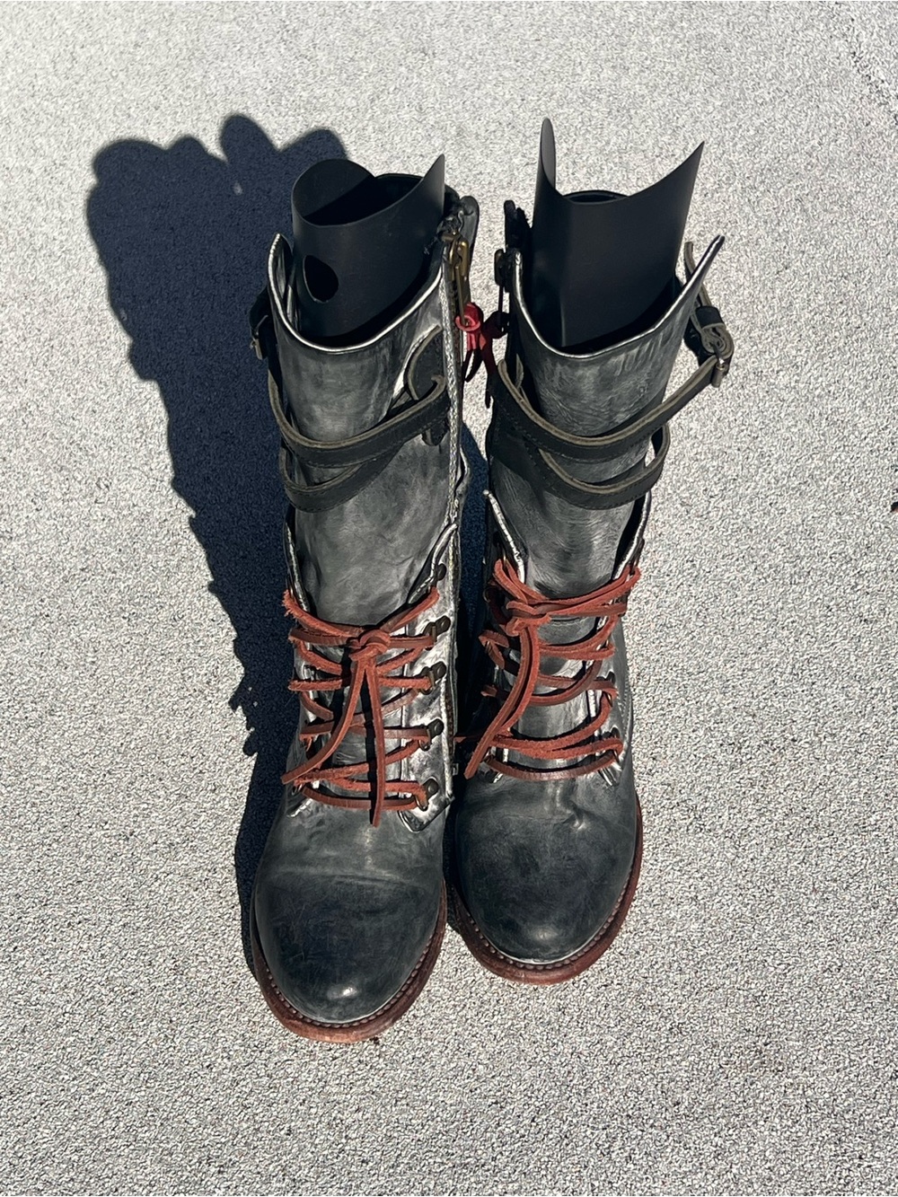 Ravi by Freebird Distressed Combat Boots with Brown Laces Sz 8 - Picture 2 of 6